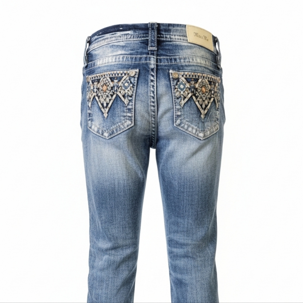 Miss Me Women's Jeans Low Denim Rise Straight Size 24 Inseam Length 29.5